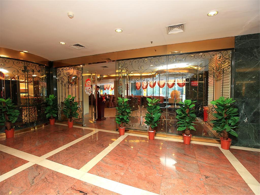 גואנגג'ואו Gardford International Hotel מראה חיצוני תמונה